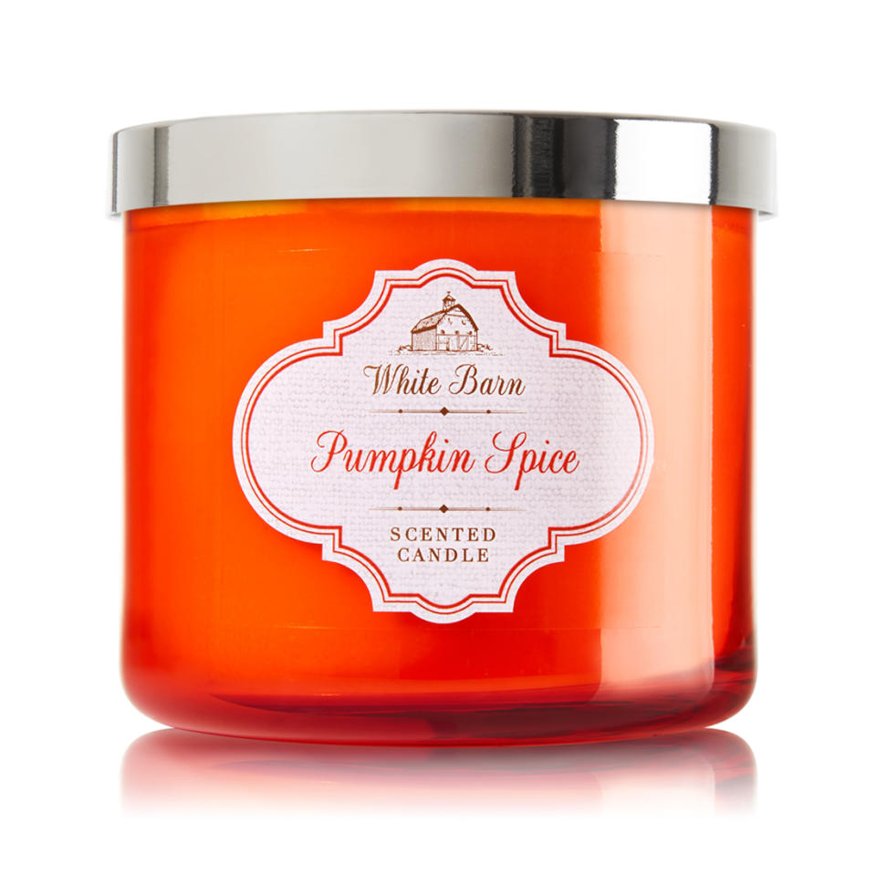 White Barn Candle Company Pumpkin Spice 3-Wick Candle