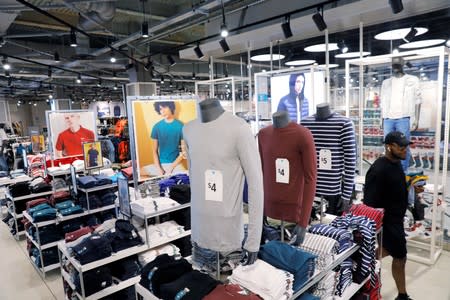 Eyes on U.S. prize, Primark considers Central American suppliers