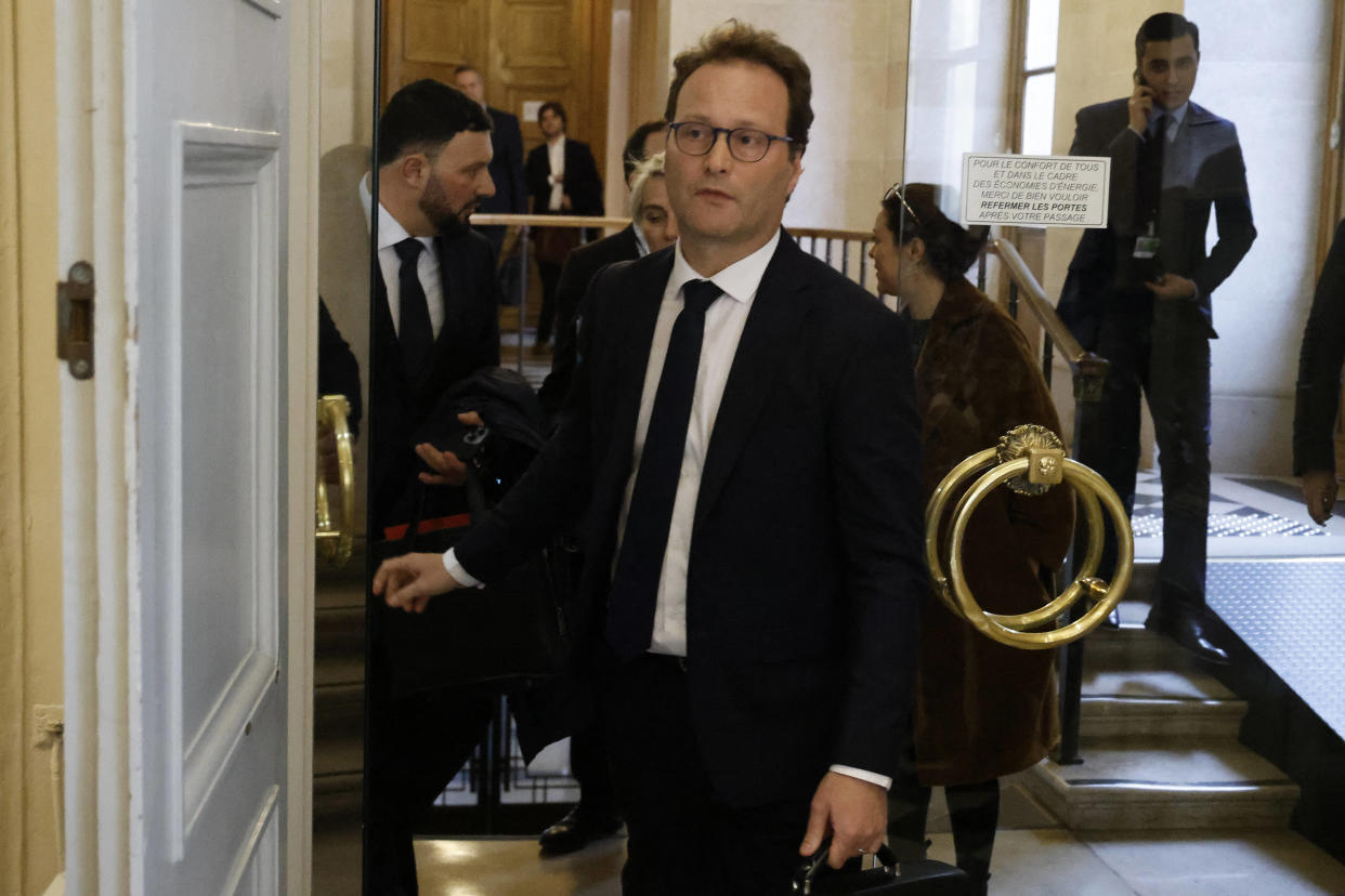 Le nouveau chef des élus Renaissance au Palais Bourbon, Sylvain Maillard, a demandé aux députés de son groupe de ne pas s’exprimer dans le « JDD » nouvelle version.