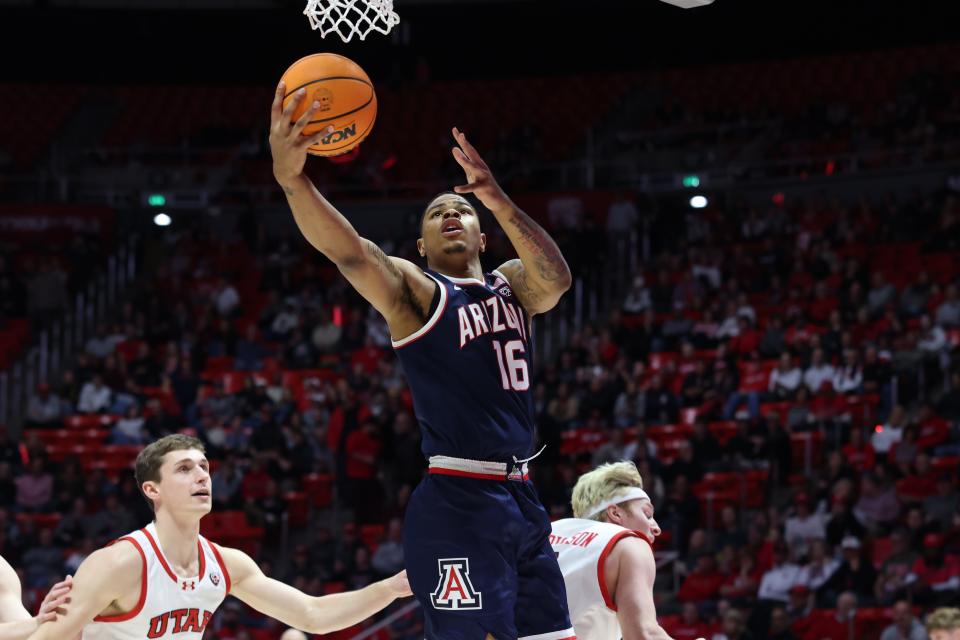 Will the Arizona Wildcats beat the Colorado Buffaloes in their Pac-12 basketball game on Saturday?