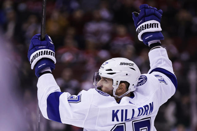 Stamkos scores twice, Lightning beat Devils 4-3 in shootout - The