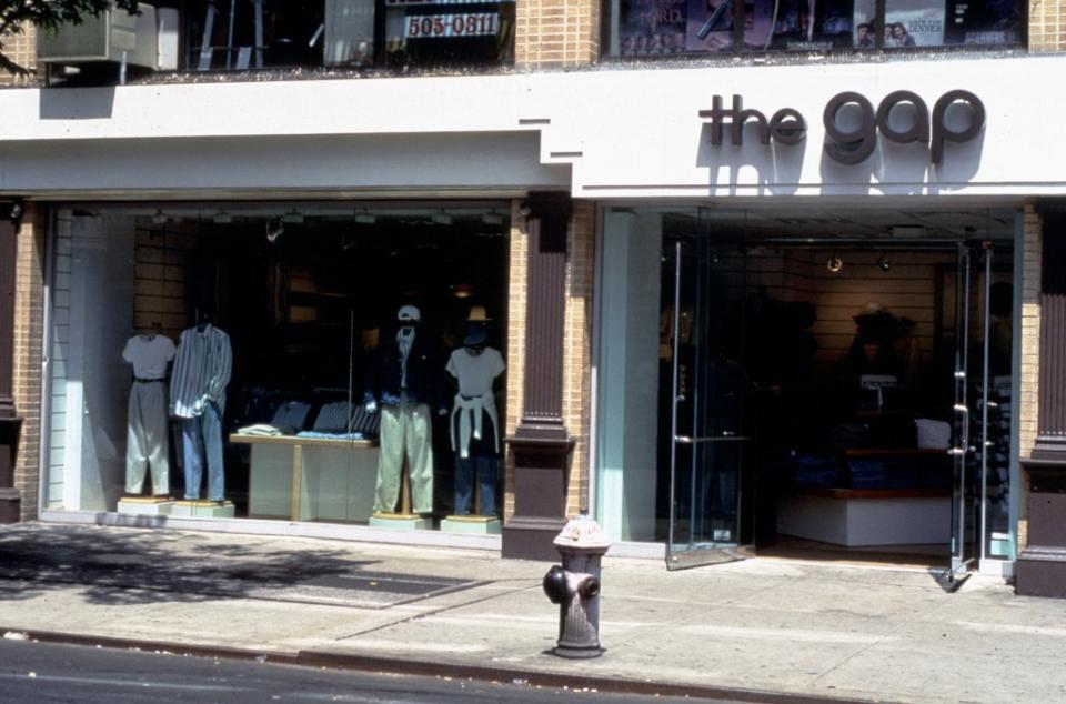 130345 04: The Gap store in New York City, July 25, 1992. (Photo by Evan Agostini / Liaison Agency)