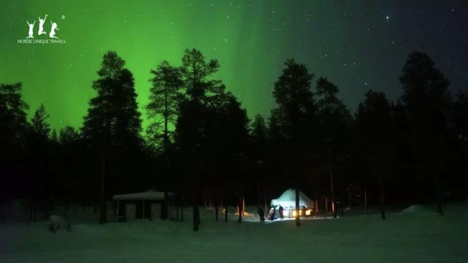 5% Off | Rovaniemi Finland | Hunting Northern Lights with Lappish Barbecue. (Photo: KKday SG)