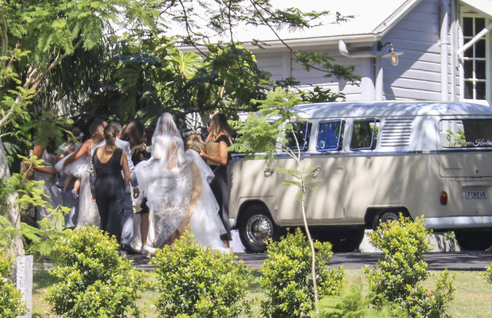 Snezana’s bridal party were spotted arriving in a beige kombi van. Source: Media Mode