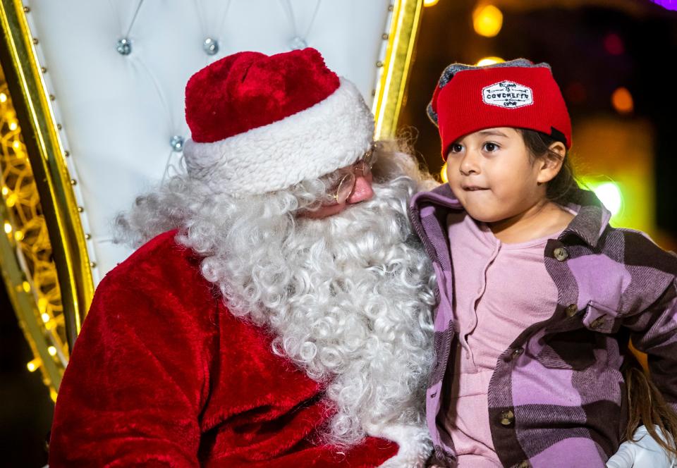 Want your little one to meet Santa Claus for a photo-op and chat? Head to The Shops at Palm Desert this week.