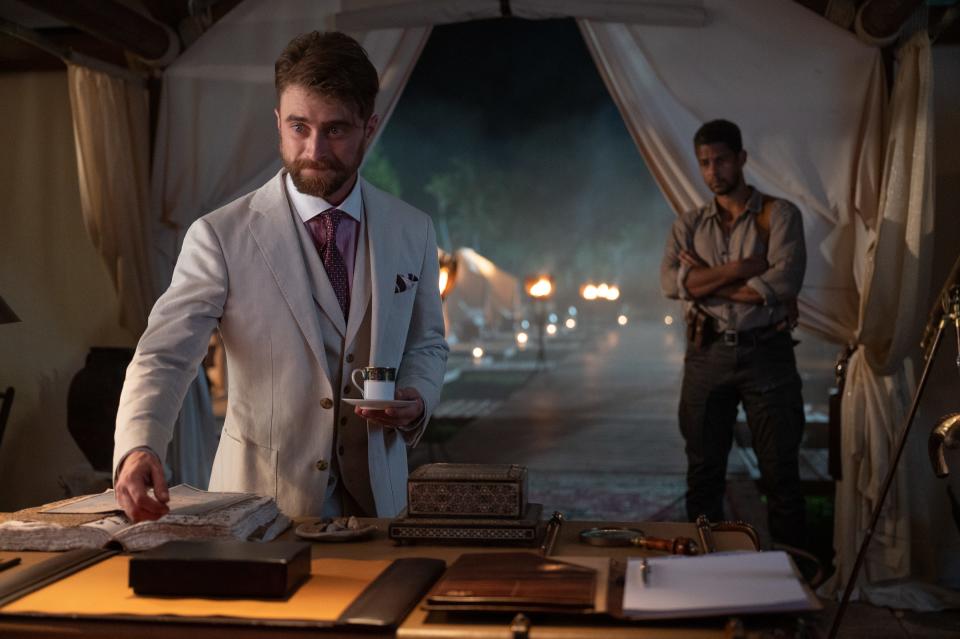 Daniel Radcliffe (left, with Héctor Aníbal) is the villainous Abigail Fairfax in "The Lost City."