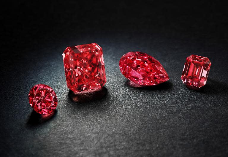 The four rare "fancy reds" of Rio Tinto's Argyle Pink Diamonds 2014 tender collection, August 13, 2014