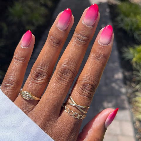 Airbrush Nails: How To Take On The '00s Mani Trend At Home