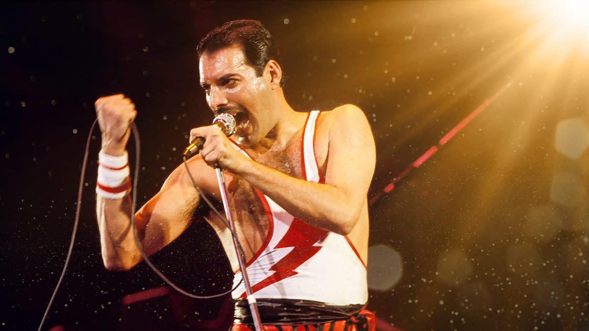  Freddie Mercury: The Final Act. 