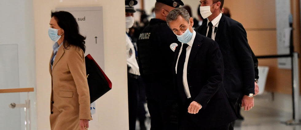 L'ancien président de la République Nicolas Sarkozy au palais de Justice de Paris, pour son procès pour trafic d'influence et corruption.
