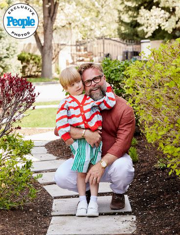 <p>Nicole Hill Gerulat/@NicoleGerulat</p> Chris Harrington and son Hart