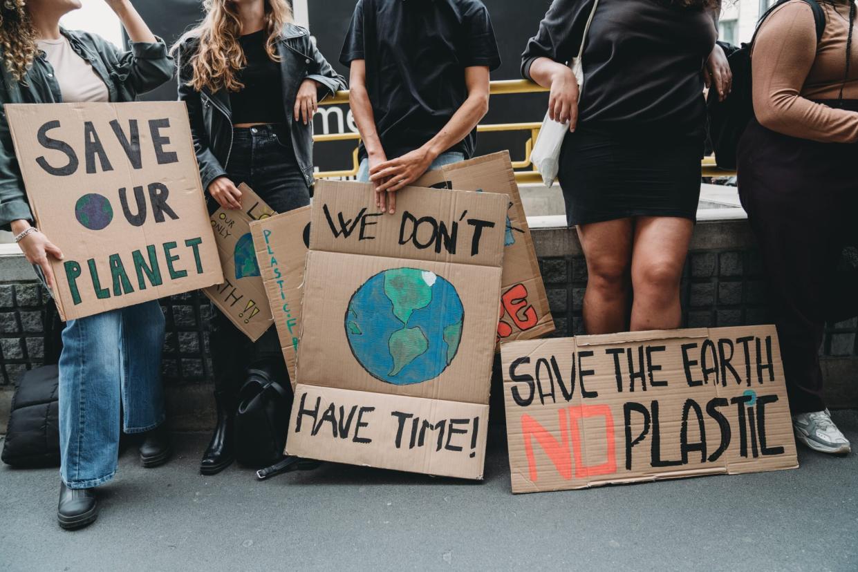 Science Moms are working together to save the earth from climate change