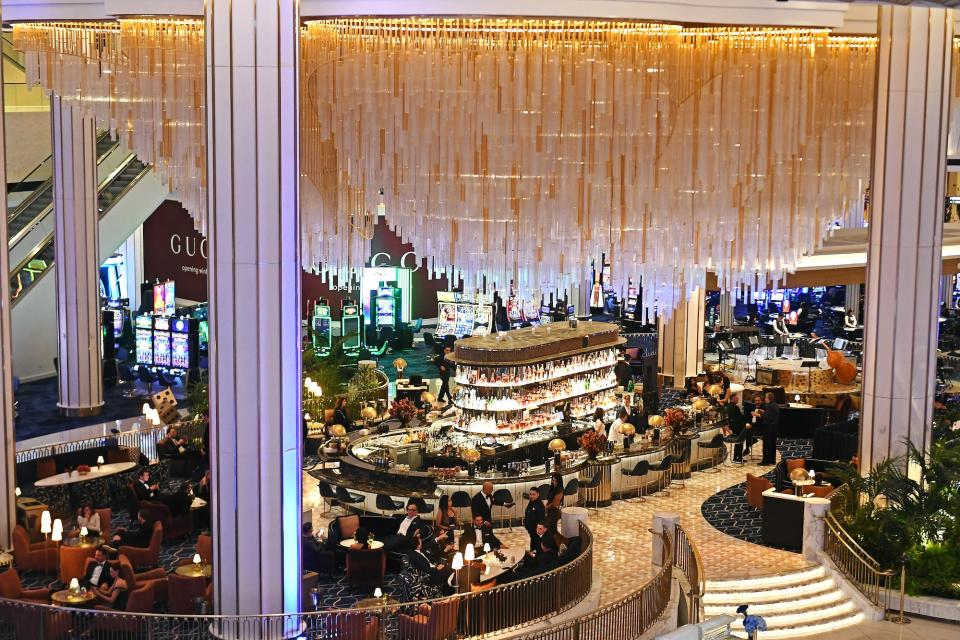 Fontainebleau Casino