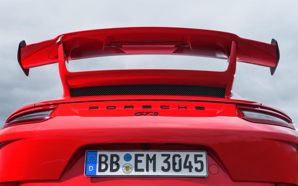 Porsche 911 (991 series) GT3 - 2017 - Dean Smith