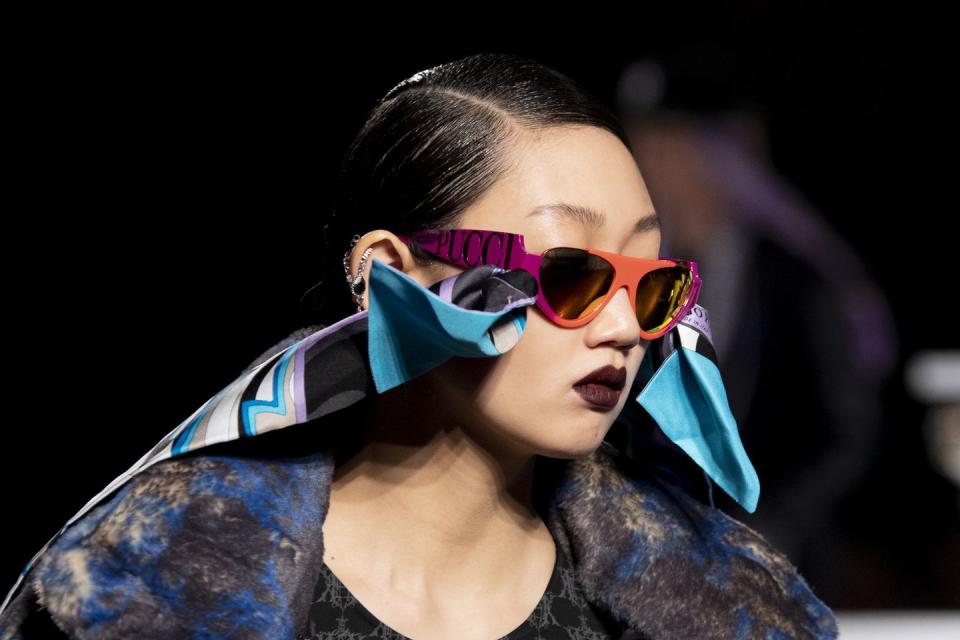 <p>This one doesn't take too much skill, so is an easy and fun task!</p><p>Dig out your never used silk scarves and attached to your sunglasses for a chic new take on glasses chains (less granny, more Pucci).</p>