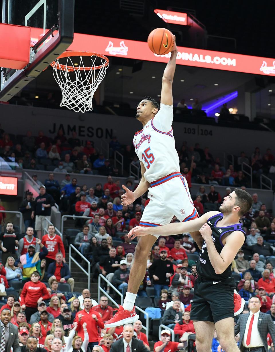 Bradley's Darius Hannah dunks it during a quarterfinal game Friday afternoon at the Missouri Valley Conference men's basketball tournament on March 3, 2023 at Enterprise Center in St. Louis. Bradley won 72-66.