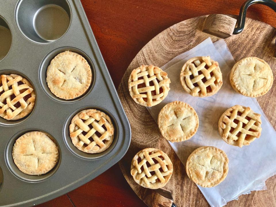 Mini Apple Pies