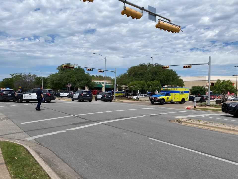 Austin police and medics responding to reports of an active shooter incident on Sunday block traffic on Great Hills Trails in Northwest Austin. Officials say shooting scene is apartment complex.
