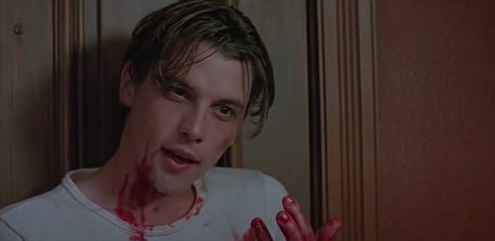 Billy Loomis with fake blood on his hand and shirt in "Scream" (1996)
