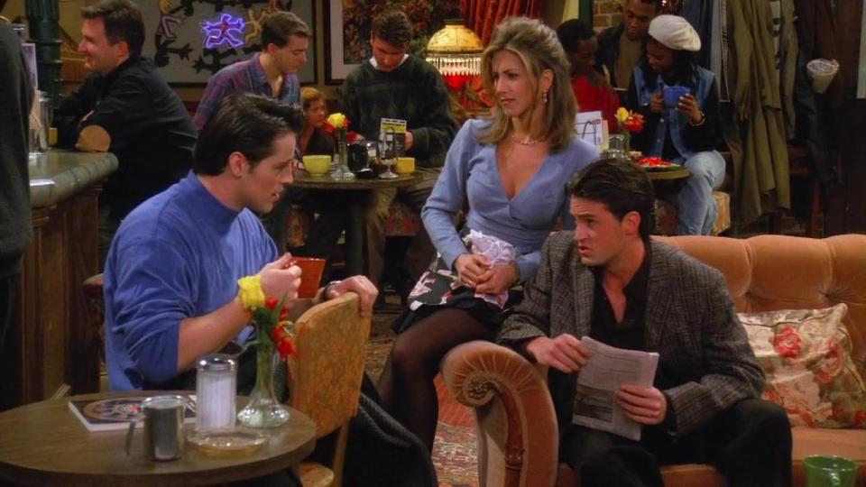 7) Season 1, Episode 9: "The One Where the Underdog Gets Away"