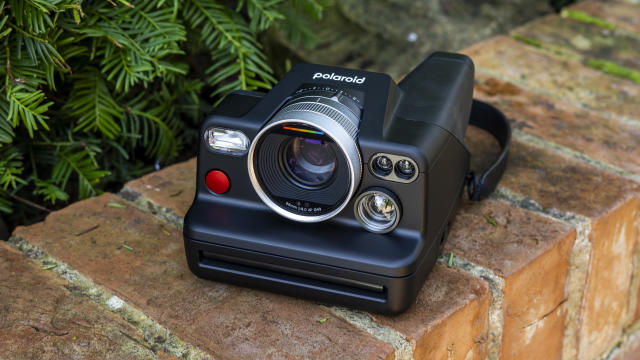 New Polaroid I-2 high-end instant camera - Amateur Photographer