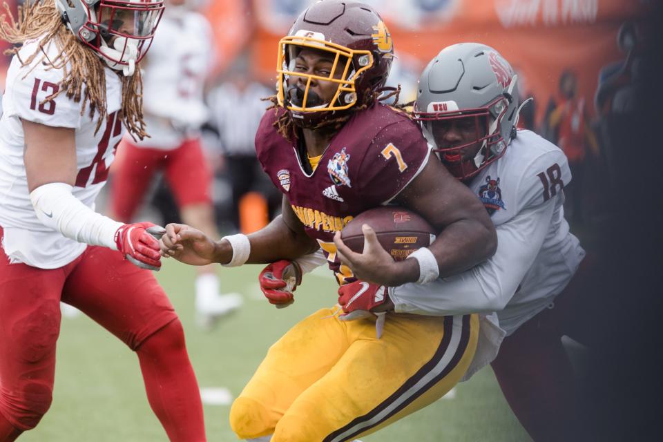 Central Michigan's Lew Nichols III (7) at the 88th Tony the Tiger Sun Bowl against  Washington State at Sun Bowl Stadium in El Paso, Texas, on Friday, Dec. 31, 2021.