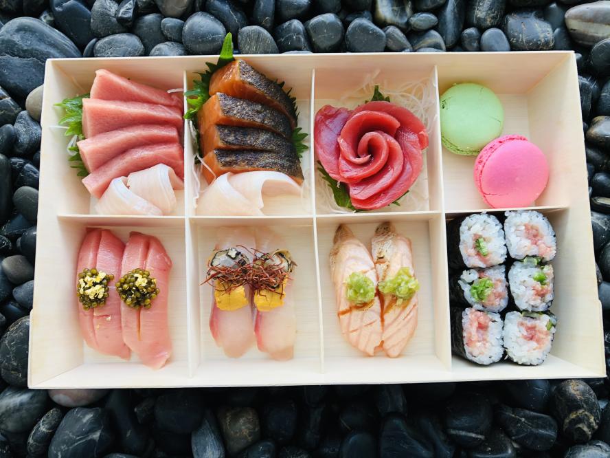 Sushi For Two Gift Set, Take Out, Japanese