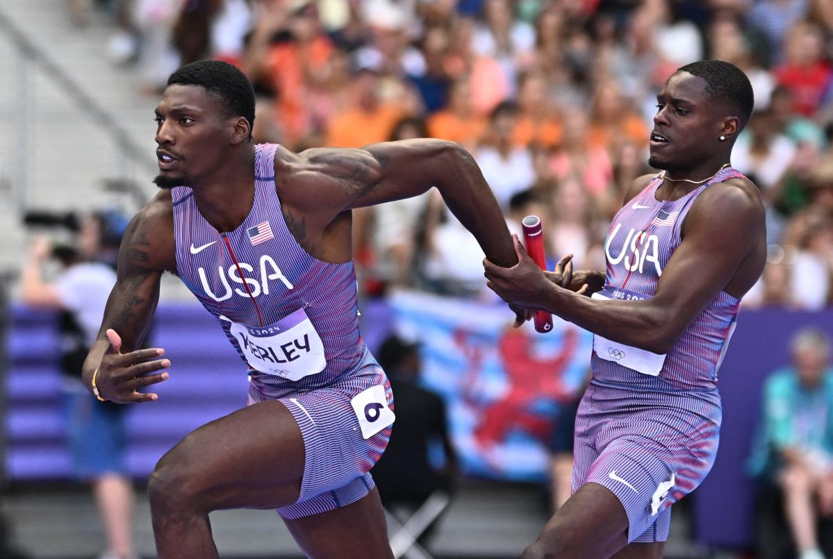 Tennessee sprinter Christian Coleman runs first leg, Team USA advances