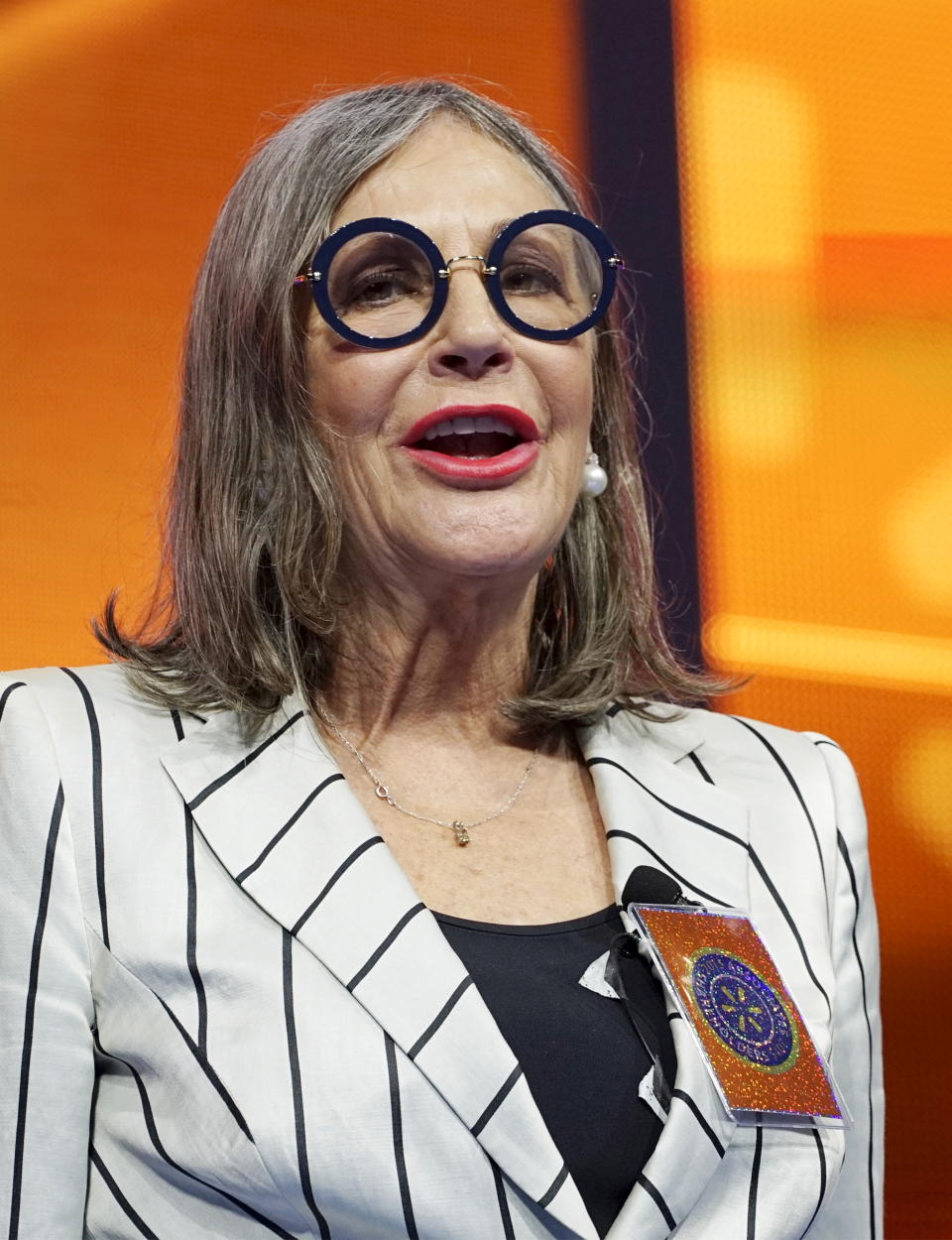 Alice Walton, daughter of Wal-Mart founder Sam Walton, speaks at the company's annual meeting in Fayetteville, Arkansas, June 5, 2015. Wal-Mart Stores Inc named Vice Chairman Greg Penner as its new chairman on Friday, replacing his father-in-law Rob Walton and cementing the founding family's influence over the board of the world's largest retailer. REUTERS/Rick Wilking