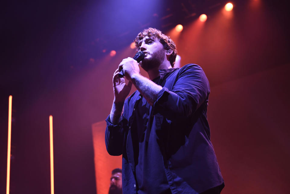 Photo by: zz/KGC-138/STAR MAX/IPx 2019 10/23/19 James Arthur performing in concert at the Eventim Apollo in London, England, UK.