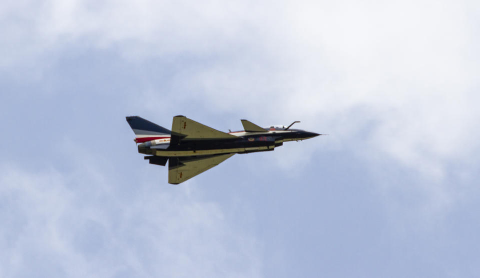 Chengdu J-10 (Getty Images)