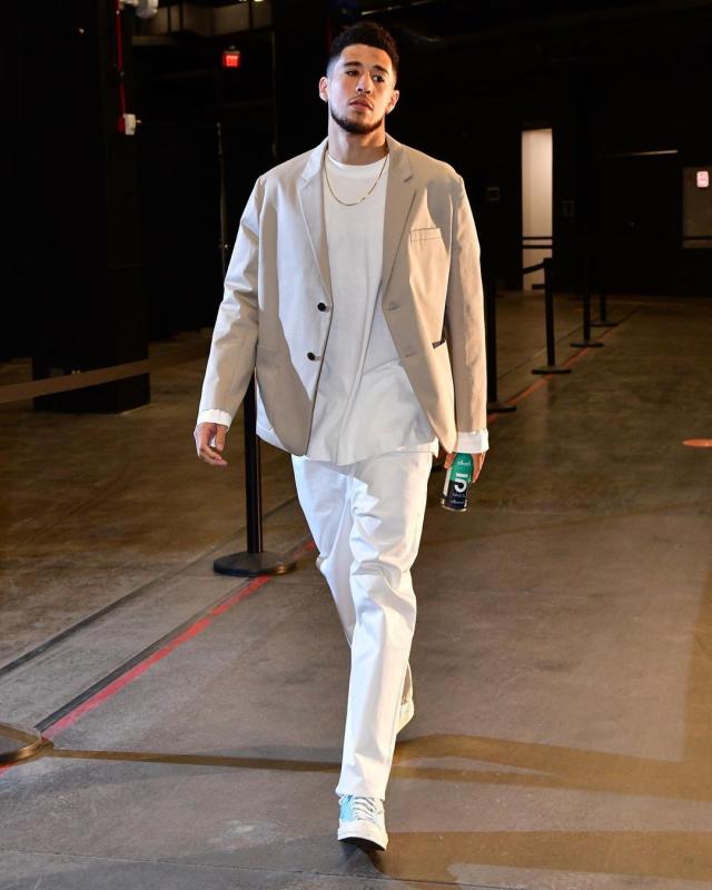 The NBA Tunnel Walk Is Now One of Menswear's Most Influential Runways –  Robb Report