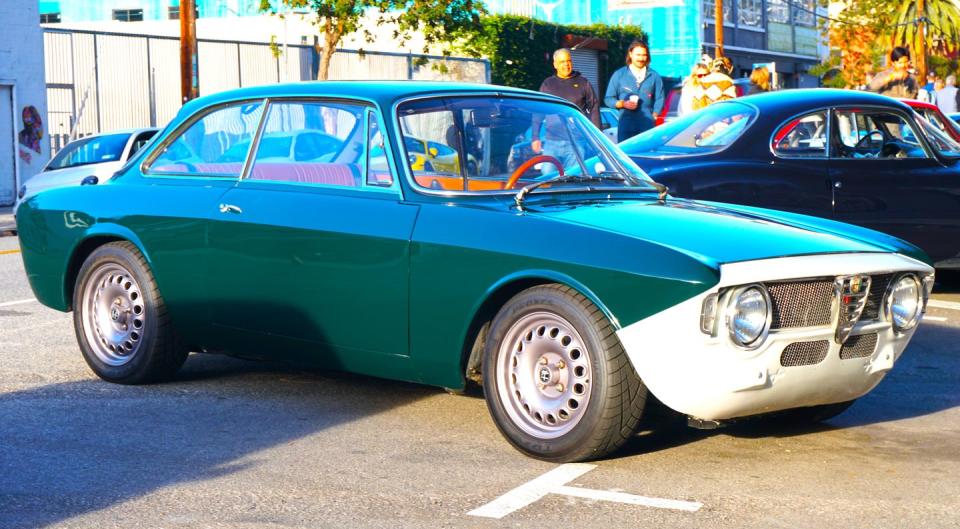 cool old italian cars at macchinissima