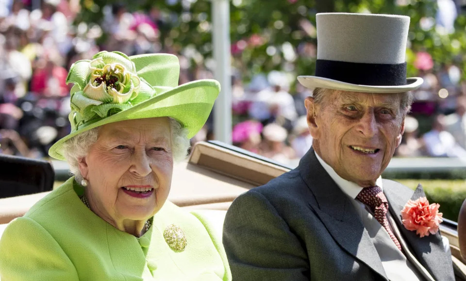 英國女王伊莉莎白二世與丈夫菲立普親王。圖片來源：AP，2017