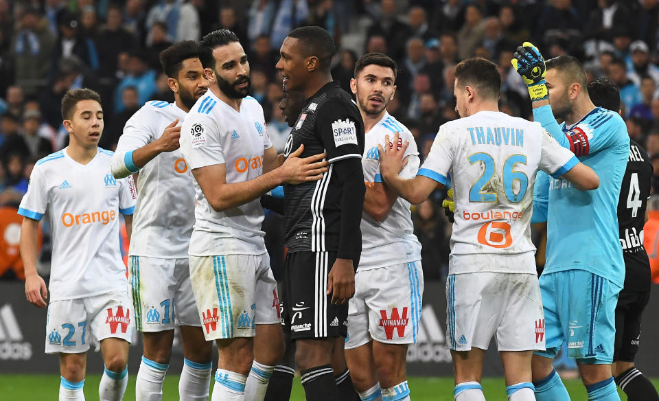 La fin de match tendue entre Marseillais et Lyonnais n’a pas été apaisée par le passage devant la commission de discipline, ni les décisions de cette dernière.