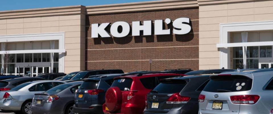 April 19, 2018 - New Jersey. Cars parked in front of a Kohl's store.