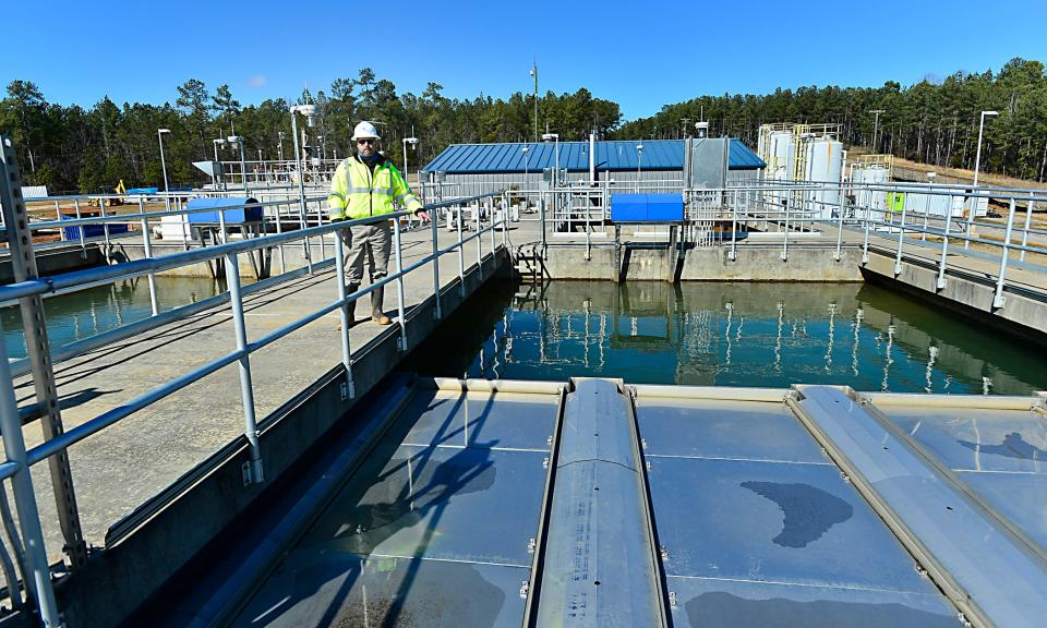 The Woodruff-Roebuck water plant expansion is well underway.  The planned construction and other changes in the plant will double the amount of water the plant can treat.Resident project representative (Inspector) David Hart talks about the project's impact on water quality at the plant.  