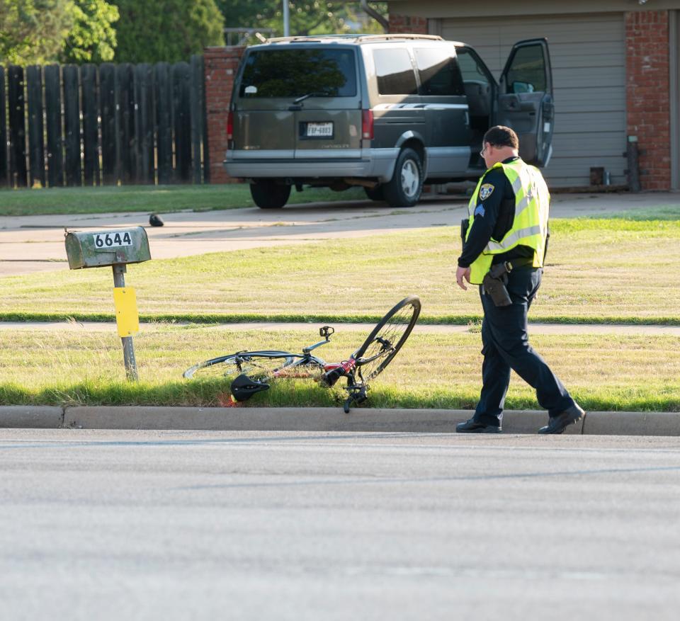 Wichita Falls emergency medics and police responded to the scene of an injury accident  on Southwest Parkway Thursday morning.