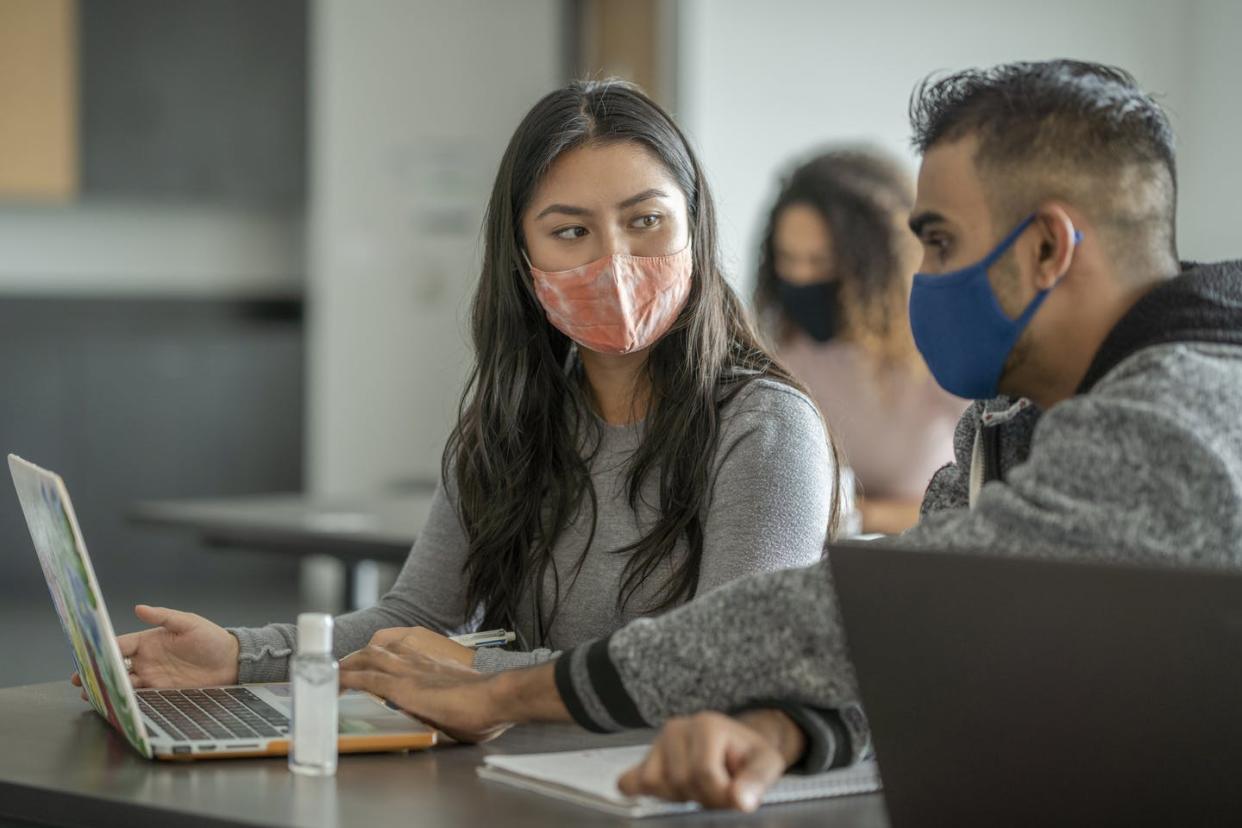 <span class="caption">Six out of 10 community college students do not earn a degree. </span> <span class="attribution"><a class="link " href="https://www.gettyimages.com/detail/photo/masked-university-students-in-class-royalty-free-image/1282751513?adppopup=true" rel="nofollow noopener" target="_blank" data-ylk="slk:FatCamera E+ via Getty Images;elm:context_link;itc:0;sec:content-canvas">FatCamera E+ via Getty Images</a></span>