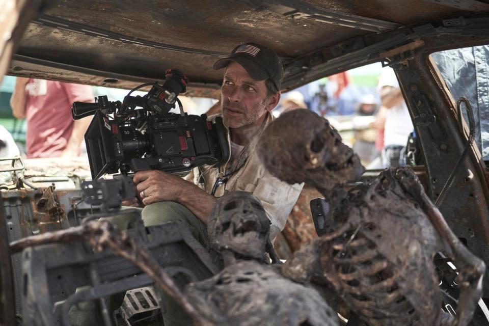 導演查克史奈德的《活屍大軍》企圖再次改造活屍電影類型。（Netflix提供）