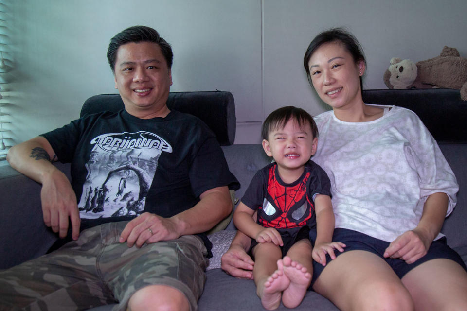 From left: Foo Say Keong, his son Syd and wife Jenny. (PHOTO: Dhany Osman / Yahoo News Singapore)