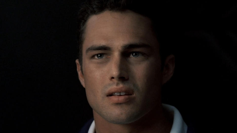 Taylor Kinney (Jimmy Fields)