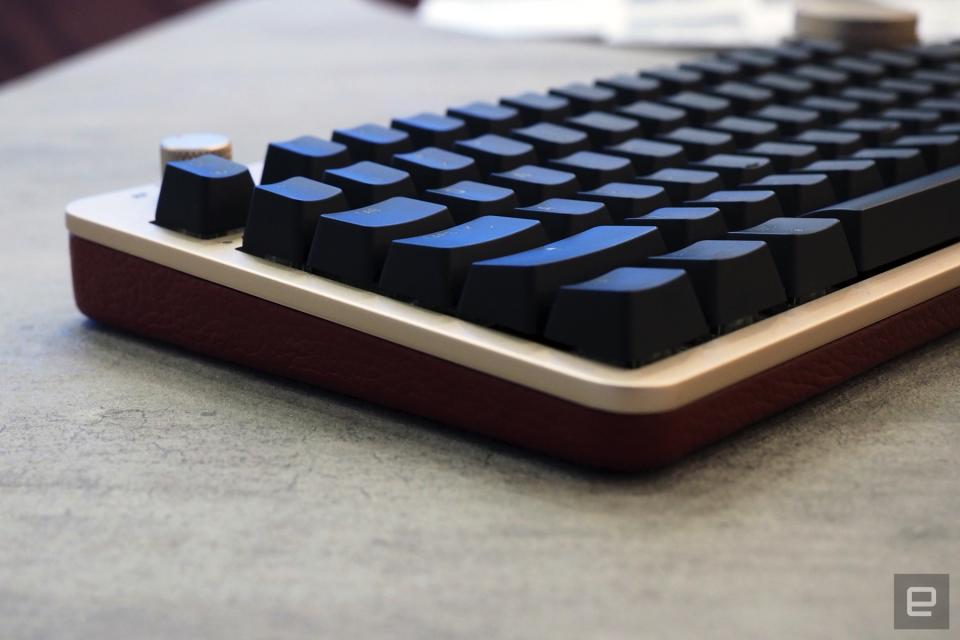 Images of the AZIO Iris prototype keyboard from Computex 2019