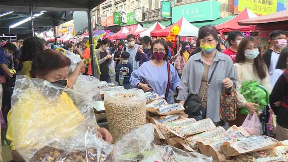 台南新化年貨大街熱鬧回歸　祭出總價值50萬抽獎活動