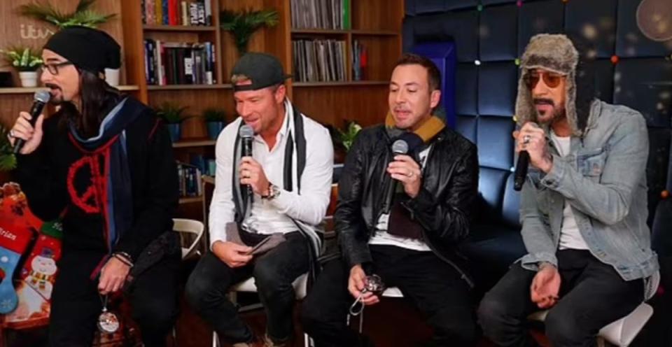 Howie Dorough, AJ McLean, Brian Littrell y Kevin Richardson actuaron en This Morning Without Nick (ITV)