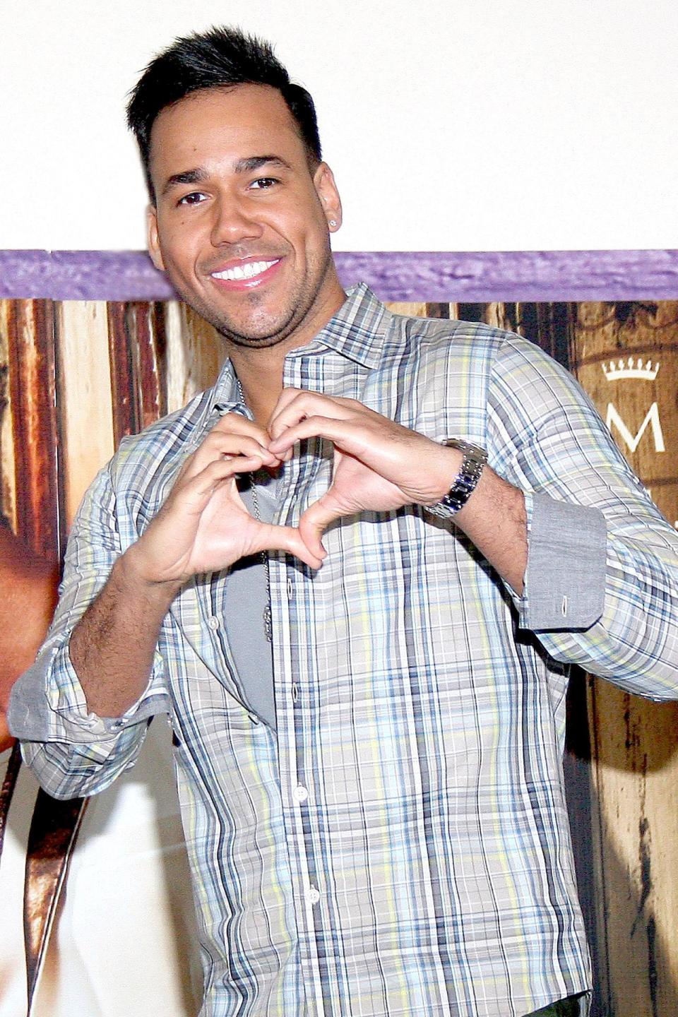 Romeo Santos.