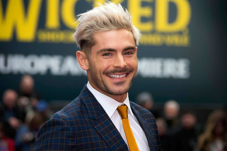 Zac Efron casi muere de fiebre tifoidea