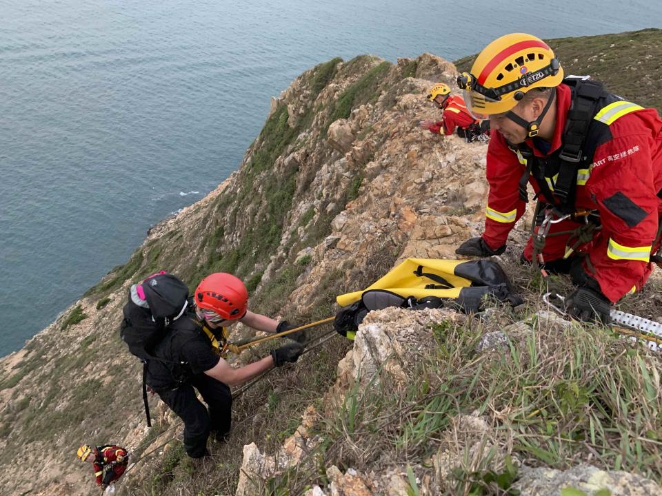 消防處指，今年首9個月有687宗攀山事故，導致401人受傷、18人死亡。(圖片由消防處提供)