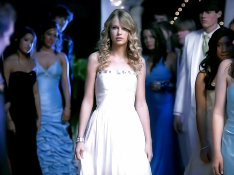 you belong with me taylor swift music video