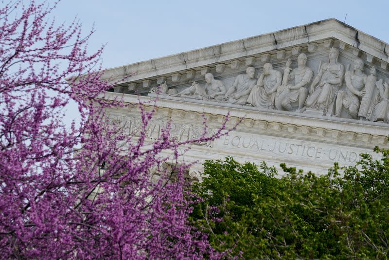 FILE PHOTO: The U.S. Supreme Court building in Washington